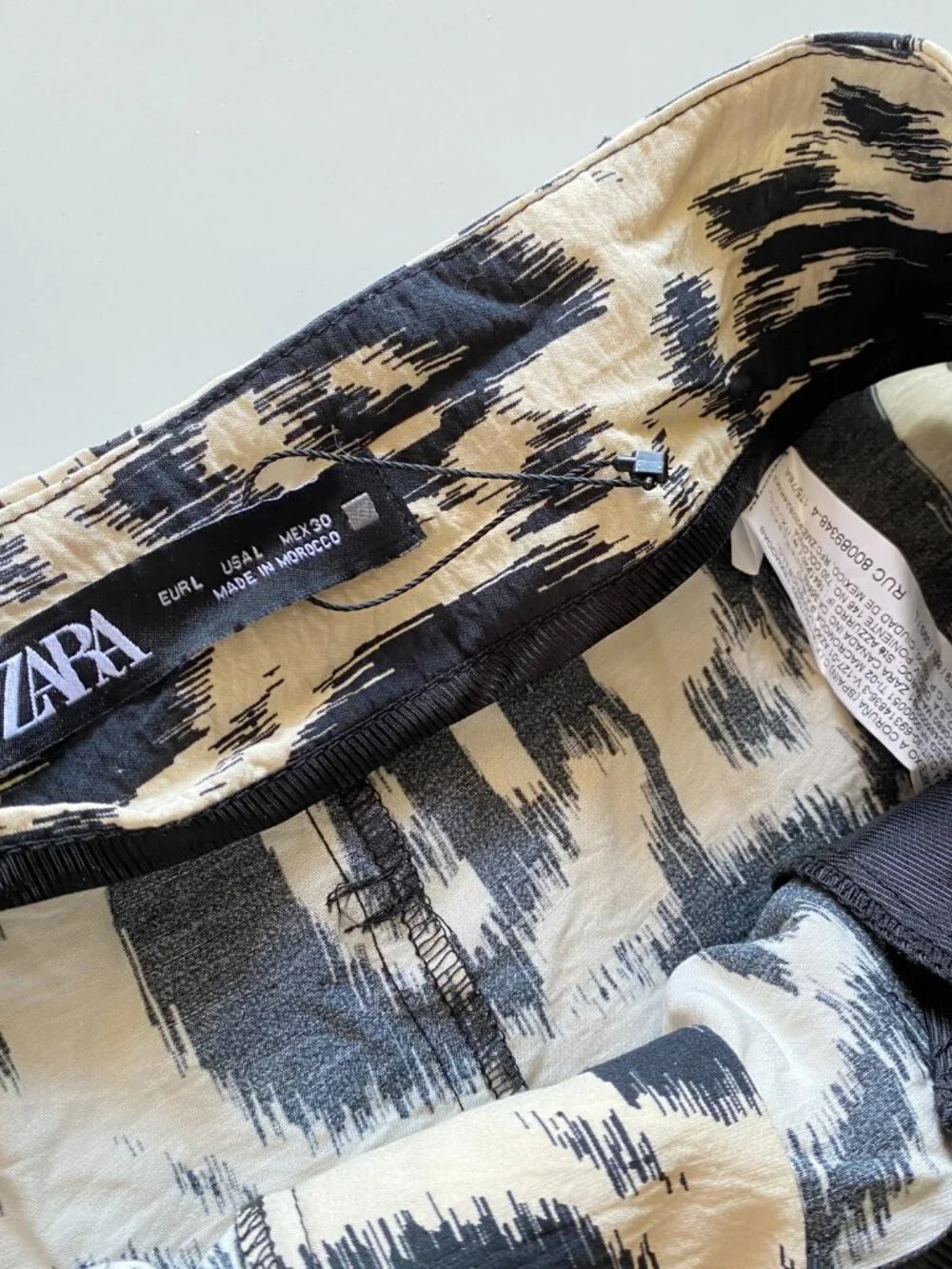 NWOT Zara Animal Print Paperbag Trousers Black Size L - Picture 10 of 10